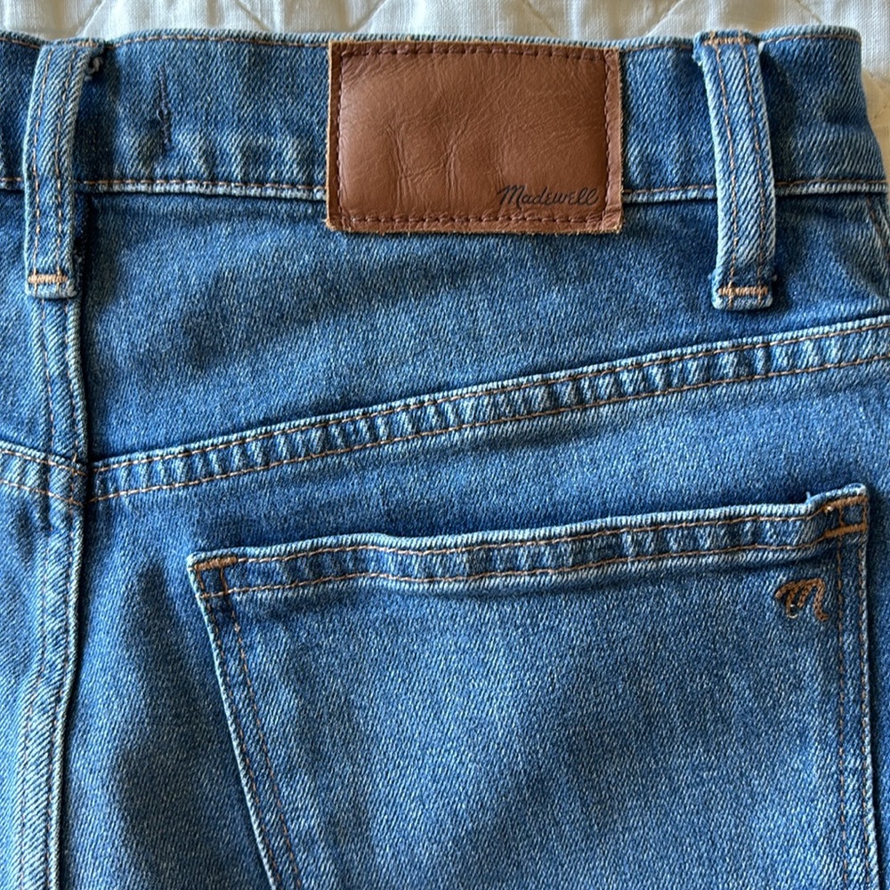 Madewell slim wide leg crop jeans